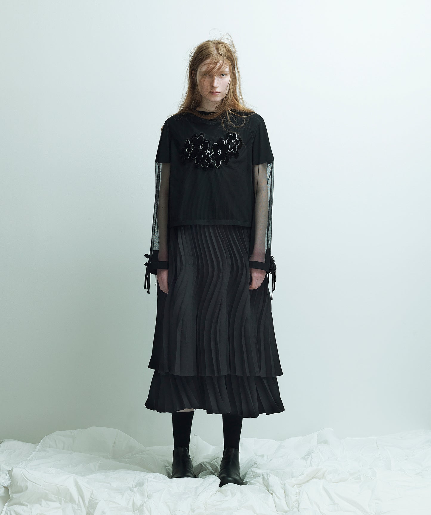 LS-OP2 Curve Pleated Dress